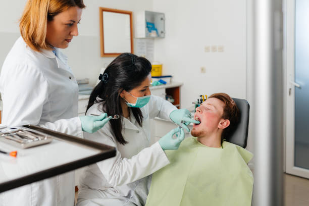 Best Cracked Tooth Emergency Dentist  in Nutter Fort, WV